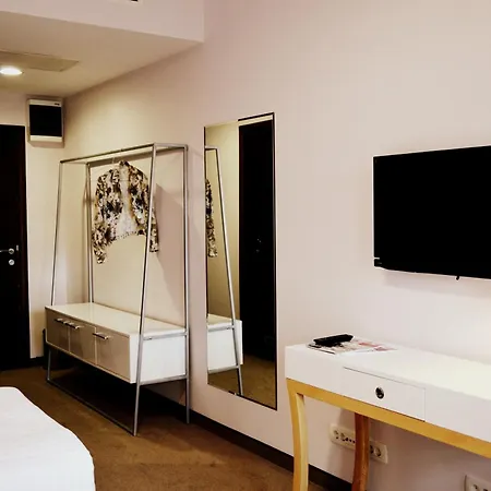 Hotell Bleecker 4*