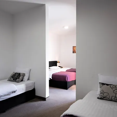 Bleecker 4* בלגרד